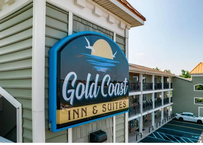 Gold Coast Inn - At The Bay In Traverse City